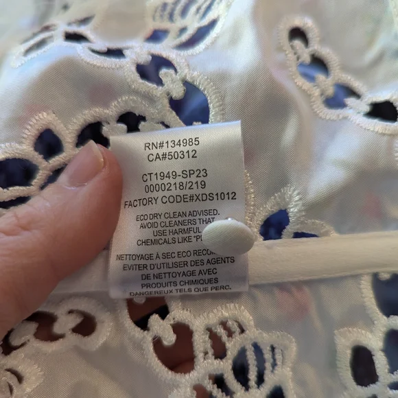 For Love and Lemons Floral Kyra Crop Top in White and Pink, Size M - Picture 13 of 14